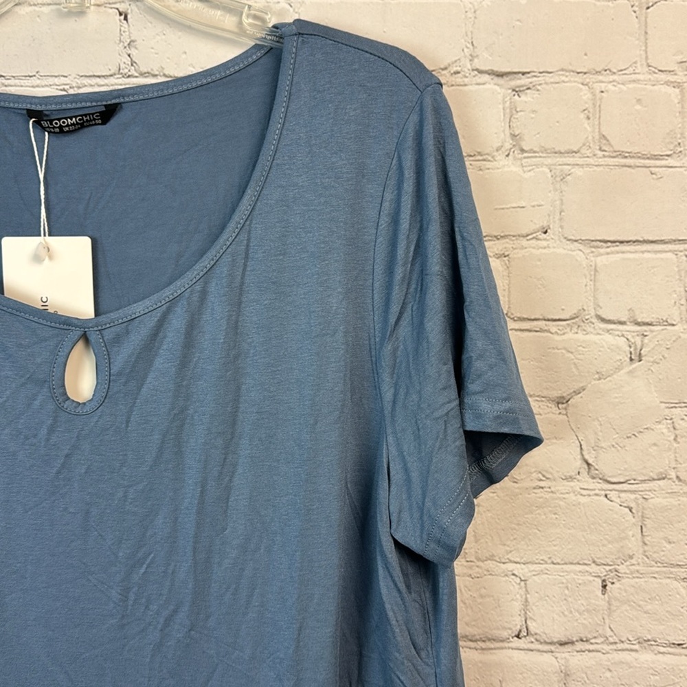 BloomChic Blue Knit Keyhole Tunic Top Plus Size 18/20 2X - Picture 3 of 5